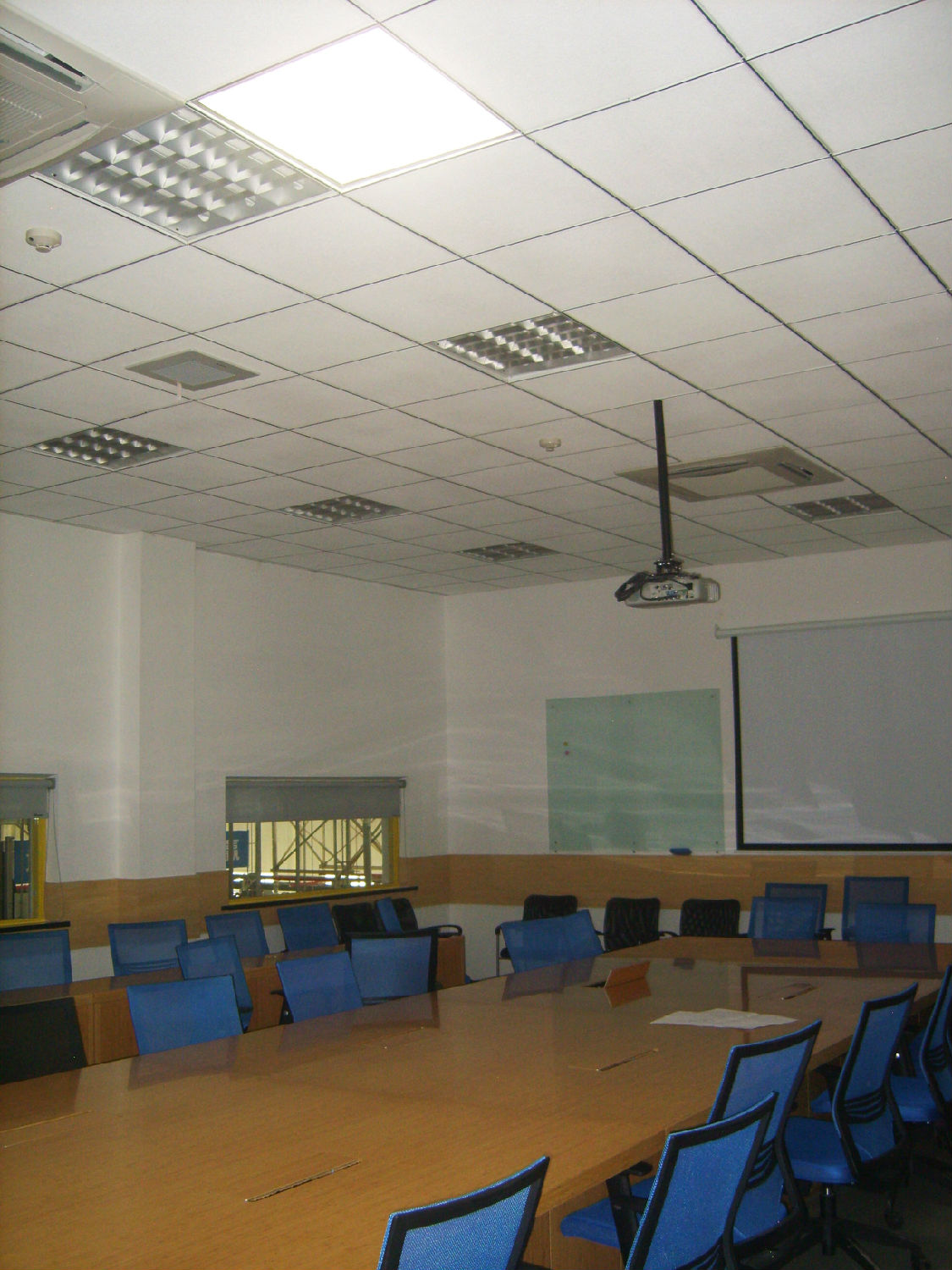 工業(yè)廠房辦公室光導照明應(yīng)用