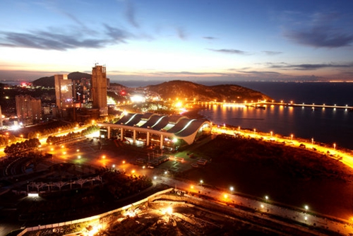 連云港連云新城商務中心光導系統(tǒng)應用