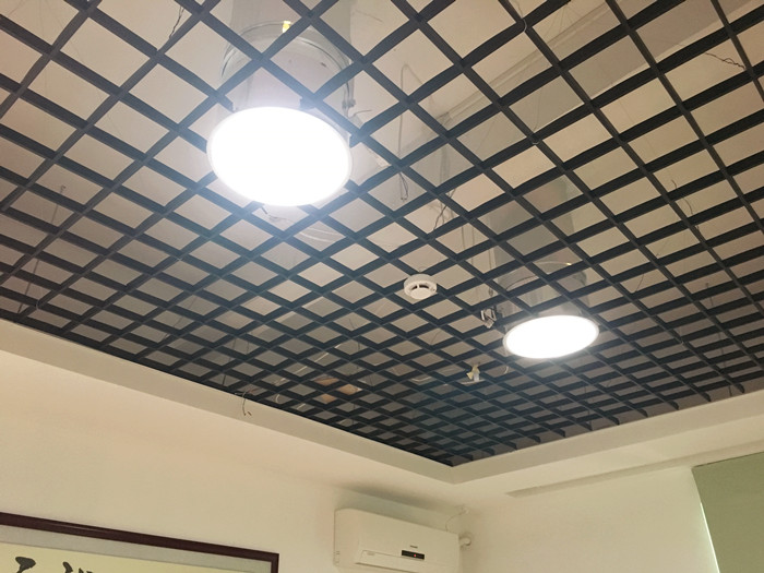 正能量導光管采光系統(tǒng)晴天室內(nèi)效果圖