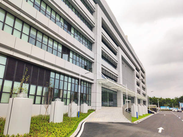 無電照明系統(tǒng)應用于廣州白云機場物流綜合服務大樓 無電照明系統(tǒng)應用于廣州白云機場物流綜合服務大樓